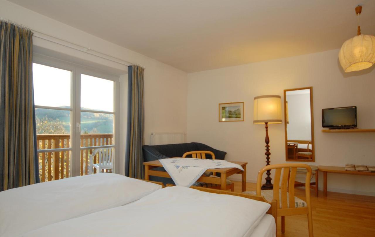 Hotel Rose Wenzer Fiè Buitenkant foto